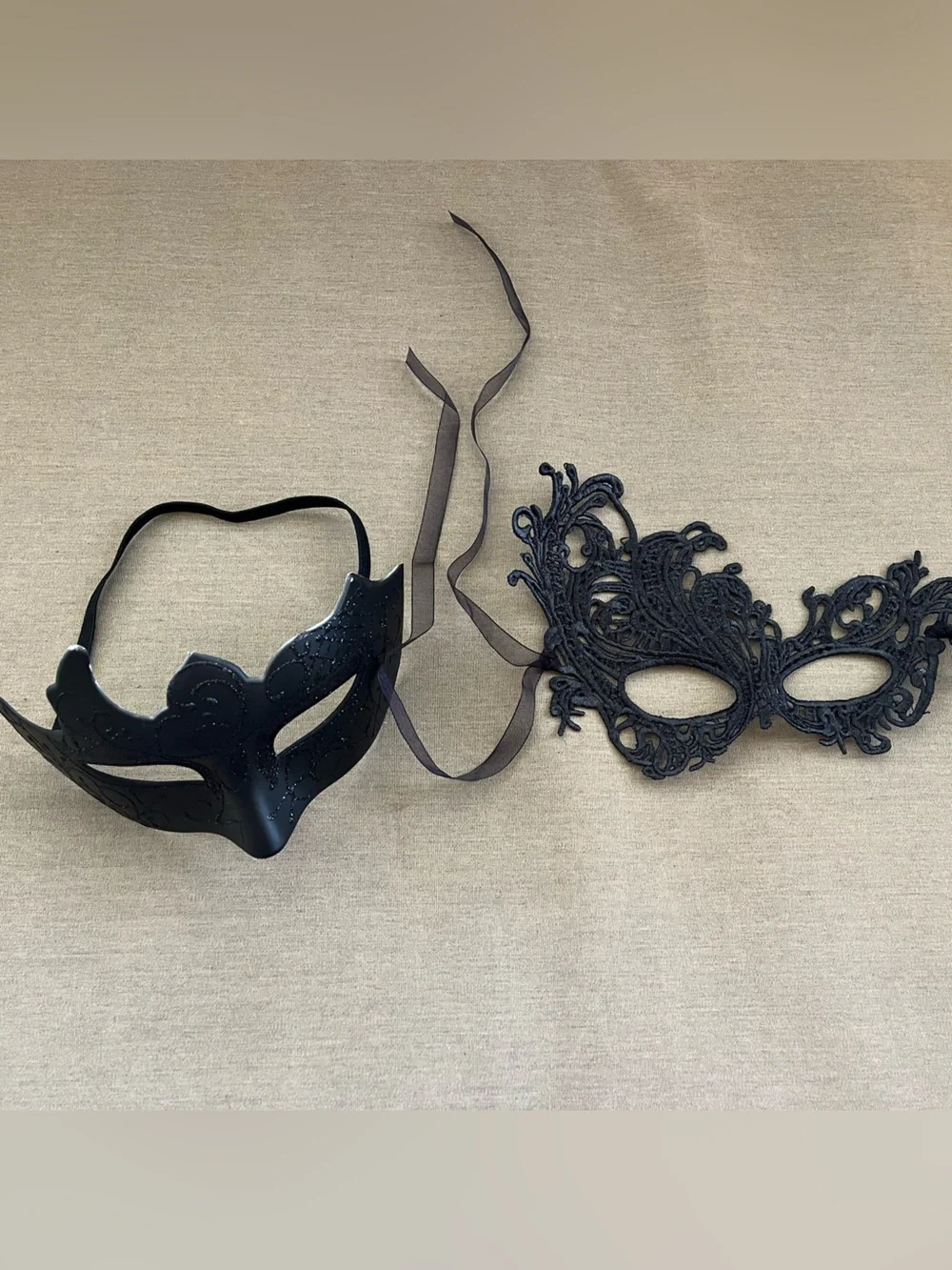 Luxury Masquerade Couple Mask - Black—Set of 2